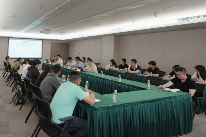 省壹定发集团进行战术投资专题培训