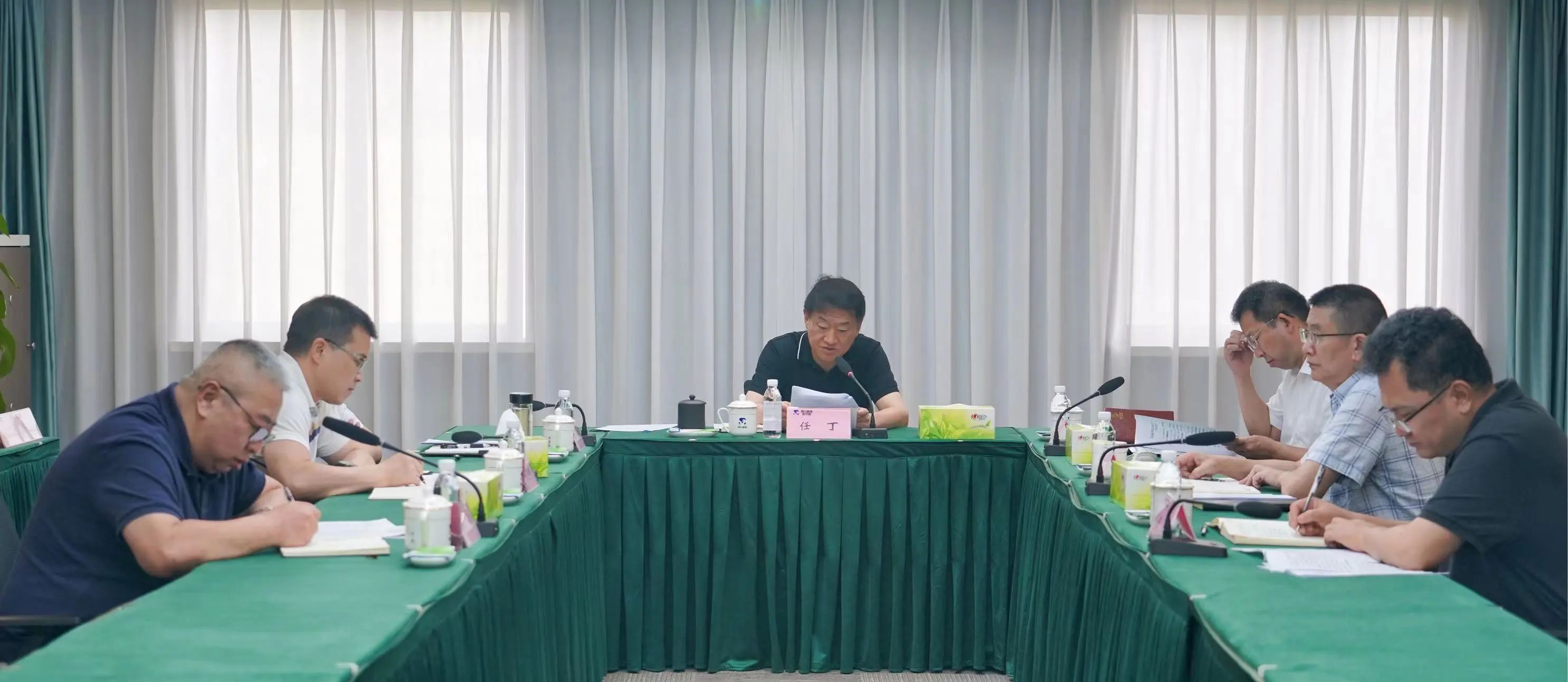 24e0a5e4-1dc2-4700-bf33-1c0e84905b4f