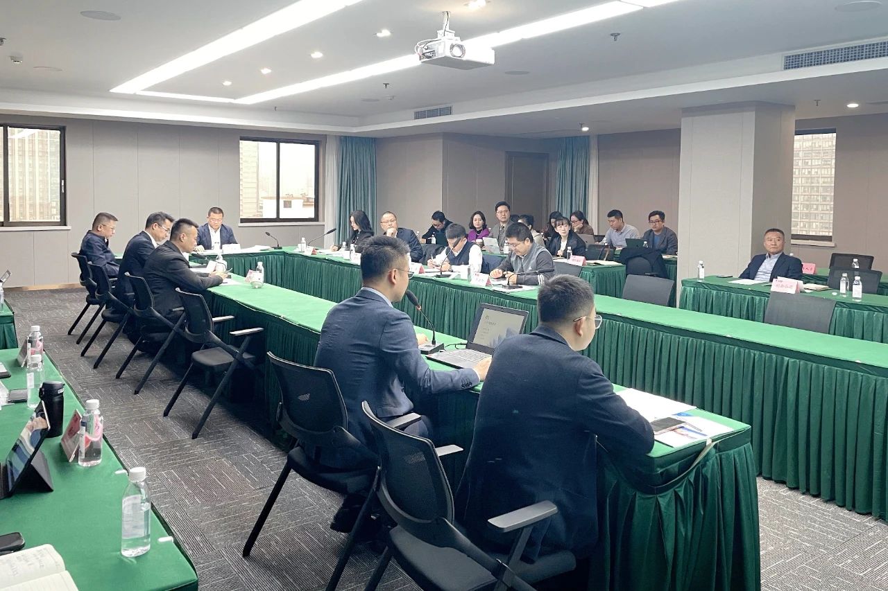 省壹定发集团召开终年司法照拂年度工作总结会