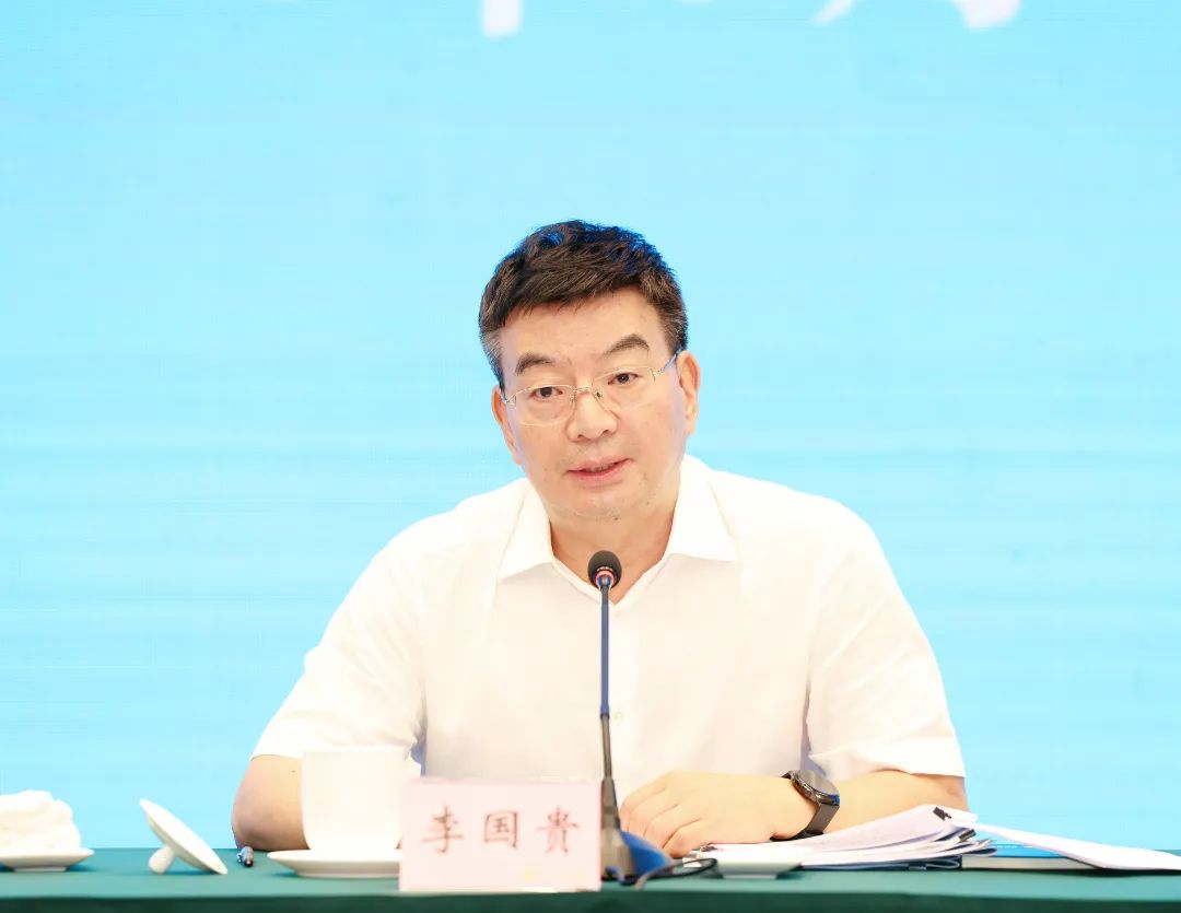 3b56148c-f2a3-4a5a-9687-89f34a8879fb