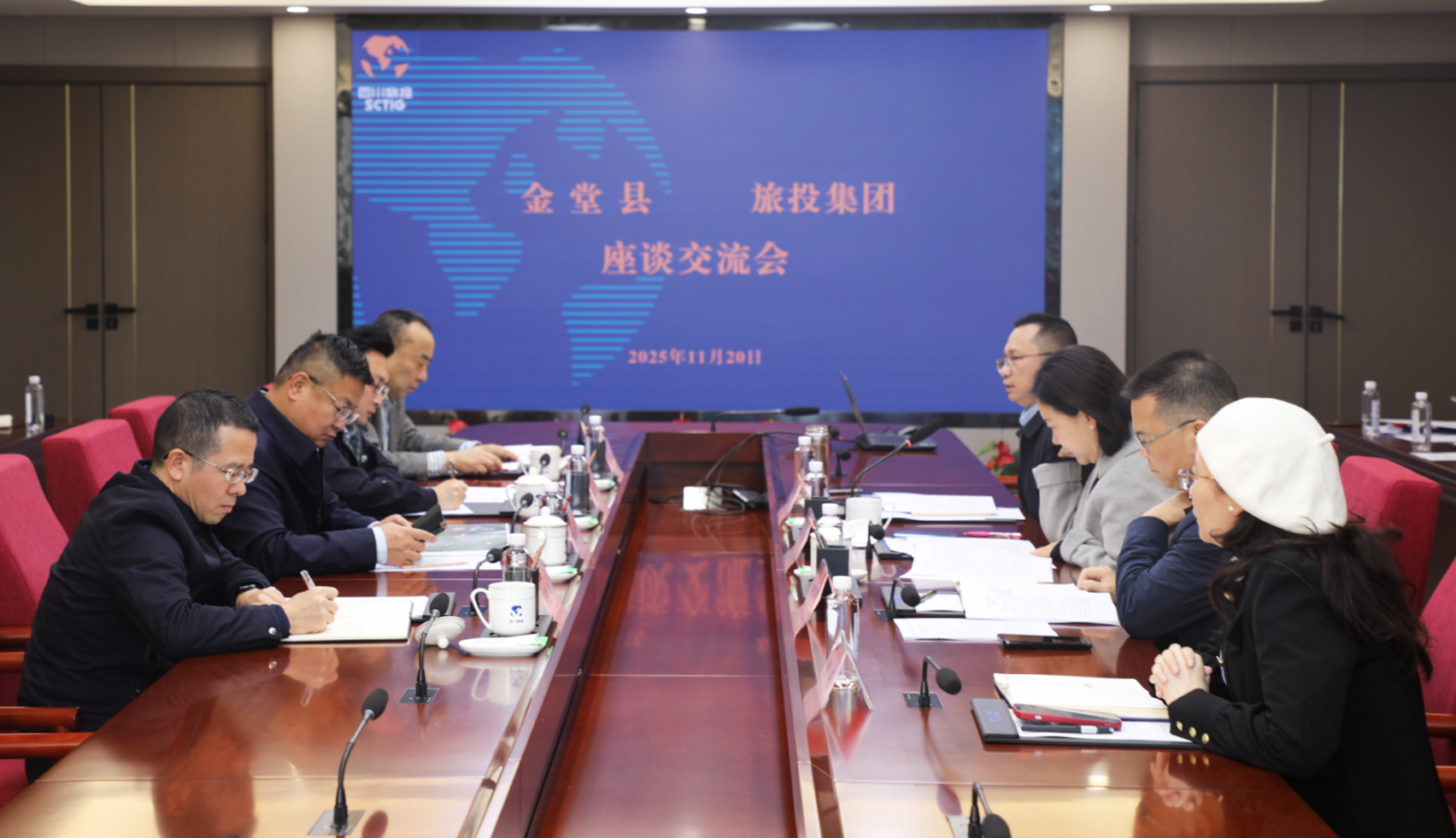 59e11db8-9811-47f9-bd27-5b054e11d115